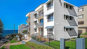 Image of Linden Terrace Unit 2 Kings Beach QLD