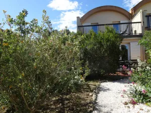 Image of Maison 3 chambres avec terrasses, jardinet, climatisation et Wifi, proche port et plage à Gruissan - FR-1-784-9