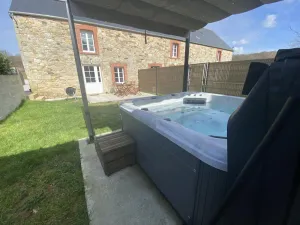 Image of Cozy Cotentin Retreat: Spa, Countryside, Pet-Friendly, Sleeps 4