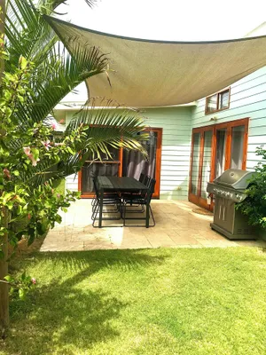 Image of Quiet Oasis, Walk to the Beach and cafes. Stylish and Modern