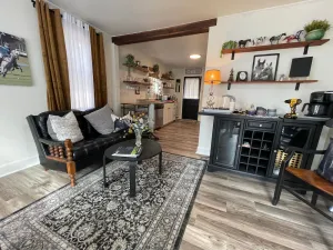 Image of Trotters Cottage-Close to Bruces Field and Downtown