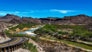 Image of Family Break! Close to Geronimo Adventure Park & Hurricane Harbor Splashtown