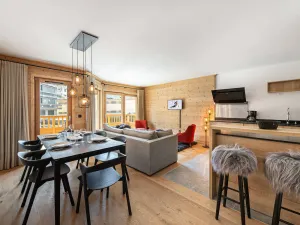 Image of Appartement T3 avec Parking à 100m des Pistes à Courchevel, 6 Couchages - FR-1-563-61