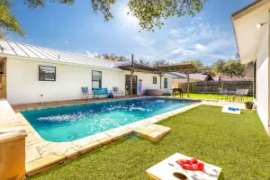 Image of Springhill Oasis with Pool, Hot Tub and Game Room!