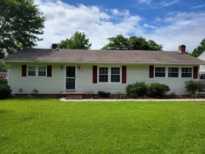 Image of Relaxing Escape Near Beaches, New River, Bases and Surf City