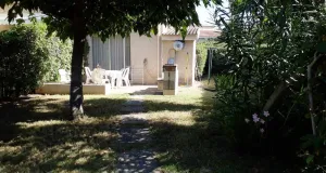 Image of Furnished air-conditioned studio on Lido de la Marana 100 m from the sea