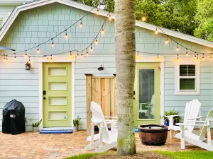 Image of Cute And Cozy Jacksonville Crepe Myrtle Cottage New Build Romantic Getaway Vacay