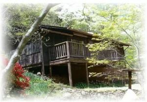 Image of Secluded Mountain Cabin, Lakefront, Hiking, Fishing, Relaxing