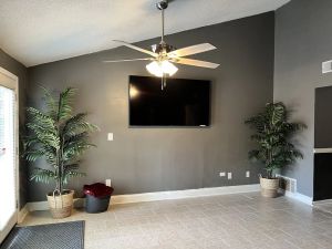 Image of Spacious Ranch House with Entertainment Room