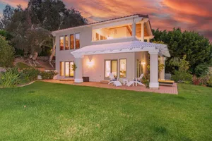 Image of Serene Garden Retreat in a Charming Rancho Santa Fe Guest House