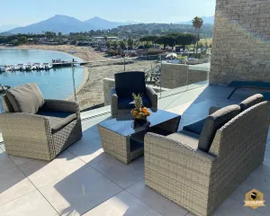 Image of Waterfront terrace apartment in PORTICCIO