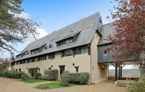 Image of Cozy Apartment In Tourgéville With Wifi