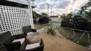 Image of Pet friendly Pialba Beach House across from beach, close to waterpark