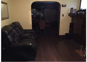 Image of Cozy all brick home for your peace of mind🌟⭐️🌟 Queen Beds★Free Parking★Fireplace<br>