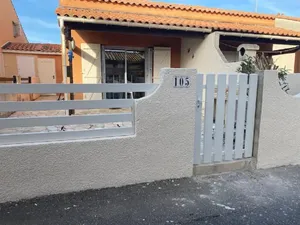 Image of Cosy house 200 metres from the sea with outdoor area and private parking