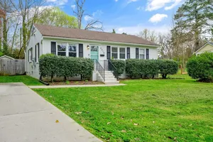 Image of Cozy 3 Bedroom Cottage with Huge Fenced-In Yard