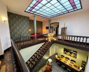 Image of Maison de ville avec terrasse, l'oeil du Prince