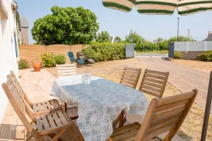 Image of Large family home with garden- For 10