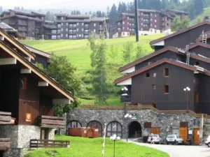 Image of 300m from shops, 1st floor, view resort, balcony, tv, ski locker, 27m², Valmorel