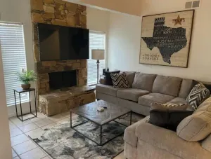 Image of Lovely Laredo Condo Great location !!