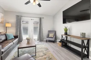 Image of Beautiful 3 Bedroom Home in Quiet Neighborhood