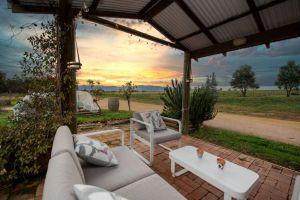 Image of Shawwood Cottage Luxury Mudgee Farm Accommodation with spectacular sunsets and sweeping views to the hills and town, close to town in the midst of popular cellar doors.