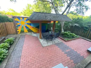Image of Secret Garden by Frick Park with Garage Parking