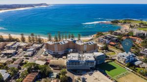 Image of Rockpool #2 Short Walk To Beach, Shops, Cafes Accom Holidays