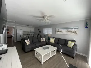 Image of 5 star, 2bd, 2ba condo in exclusive VB North End. Steps from beach, no deposit!