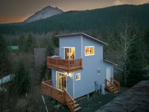 Image of Amazing views on a quiet street just outside of Seward, AK