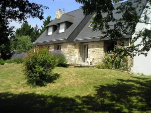 Image of Bright and comfortable house in a quiet area in a wooded park near the beaches.
