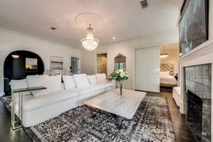 Image of Historic Luxury Home in Lakewood