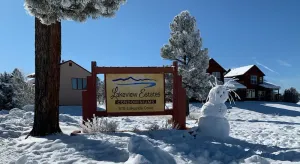 Image of Mountain views, 30 minutes to Wolf Creek, close to restaurants, pubs and shops.