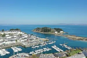 Image of D4060- Duplex View of the marina!