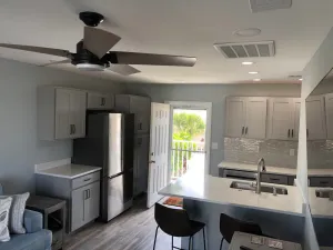 Image of Waterfront one BR condo in beautiful Venice Beach FL. Pool, beach and marina.