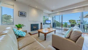 Image of 9 Charmandene Court, Cowes