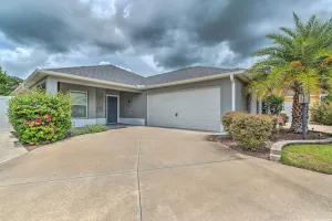Image of Charming Home w\/ Lanai, 8 Mi to Town Square!