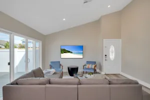 Image of Designer Dream Home with 3 KING Beds