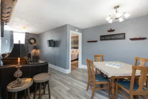 Image of Cozy Apartment with Deck 1 Min. from Mississippi River & National Eagle Center.