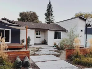 Image of West Park House | Relaxing Park Life