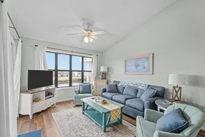 Image of Lovely canal front condo with pool, kitchen, washer\/dryer, TV, & board games