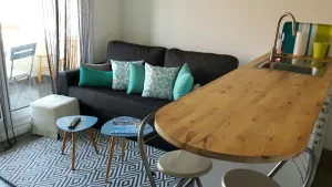 Image of T2 apartment near beach, swimming pool, tennis