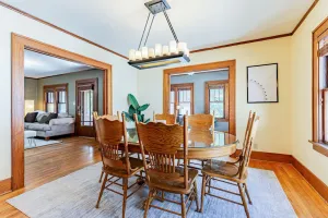 Image of Modern Bungalow: spacious 3BR home near downtown Champaign & campus