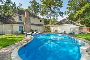 Image of Pool Paradise Yard Bbq Games Wifi Sleeps 16