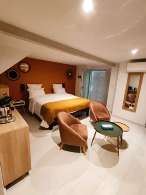 Image of Room in House - undefined