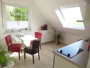 Image of Bright, friendly top floor apartment with WLAN, 15 min. walk to the beach.