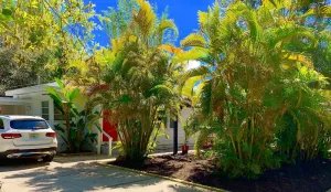 Image of *** Downtown Bungalow ***Beaches \/ Restaurants \/ Cafes***Just Minutes away!