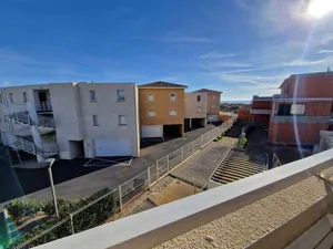 Image of Appartement cosy avec mezzanine, terrasse et garage près de la plage - 6 pers - FR-1-326-543