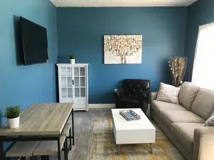 Image of Baby Blue Sky - Remodeled with Nearby Trails
