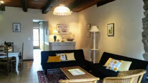 Image of Gite in typical farmhouse on the banks of Rance